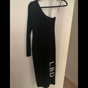 Long black dress (LBD)